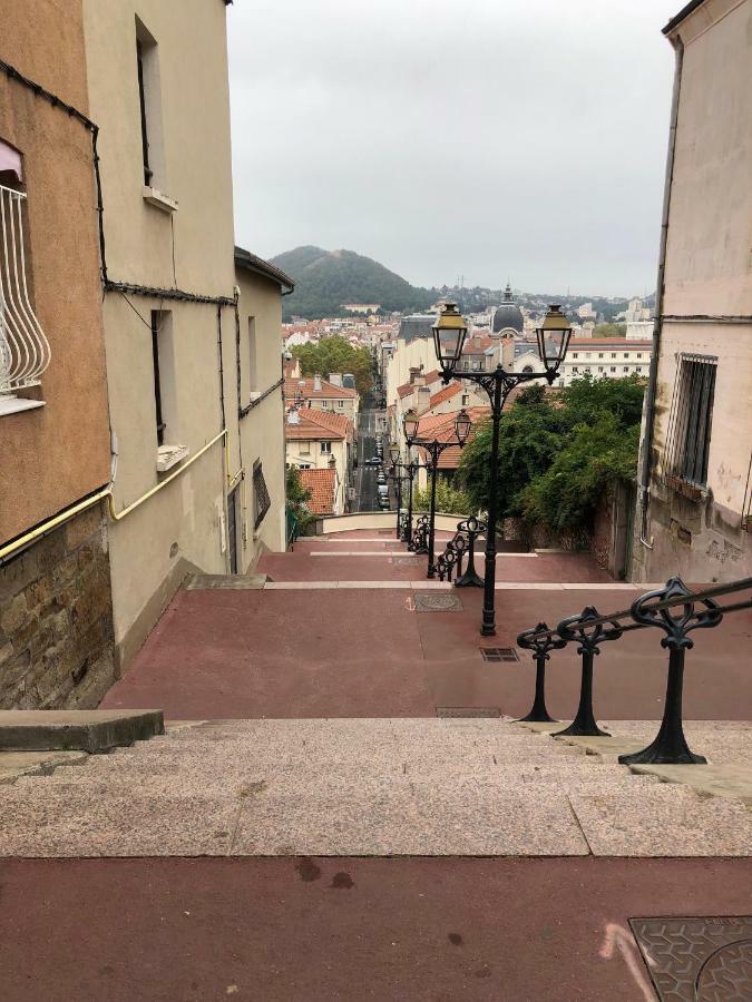 Lulu Philipp Cote Cour Apartman Saint-Etienne  Kültér fotó